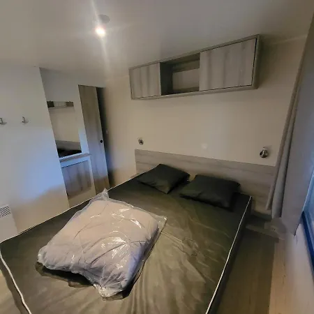 Camping Mobile 4 Pers Dans Camping 5*